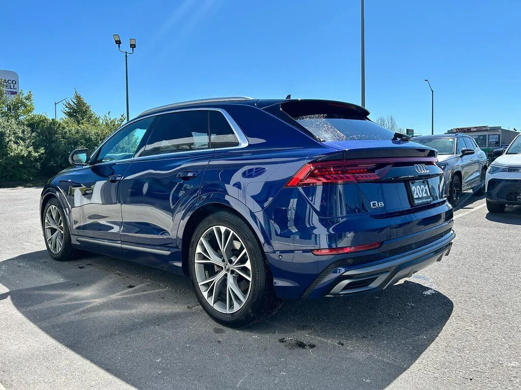 Audi Q8 B&O* HEAD-UP* ОБДУХВАНЕ* LANE ASSIST* ПАНО* 360 - изображение 4