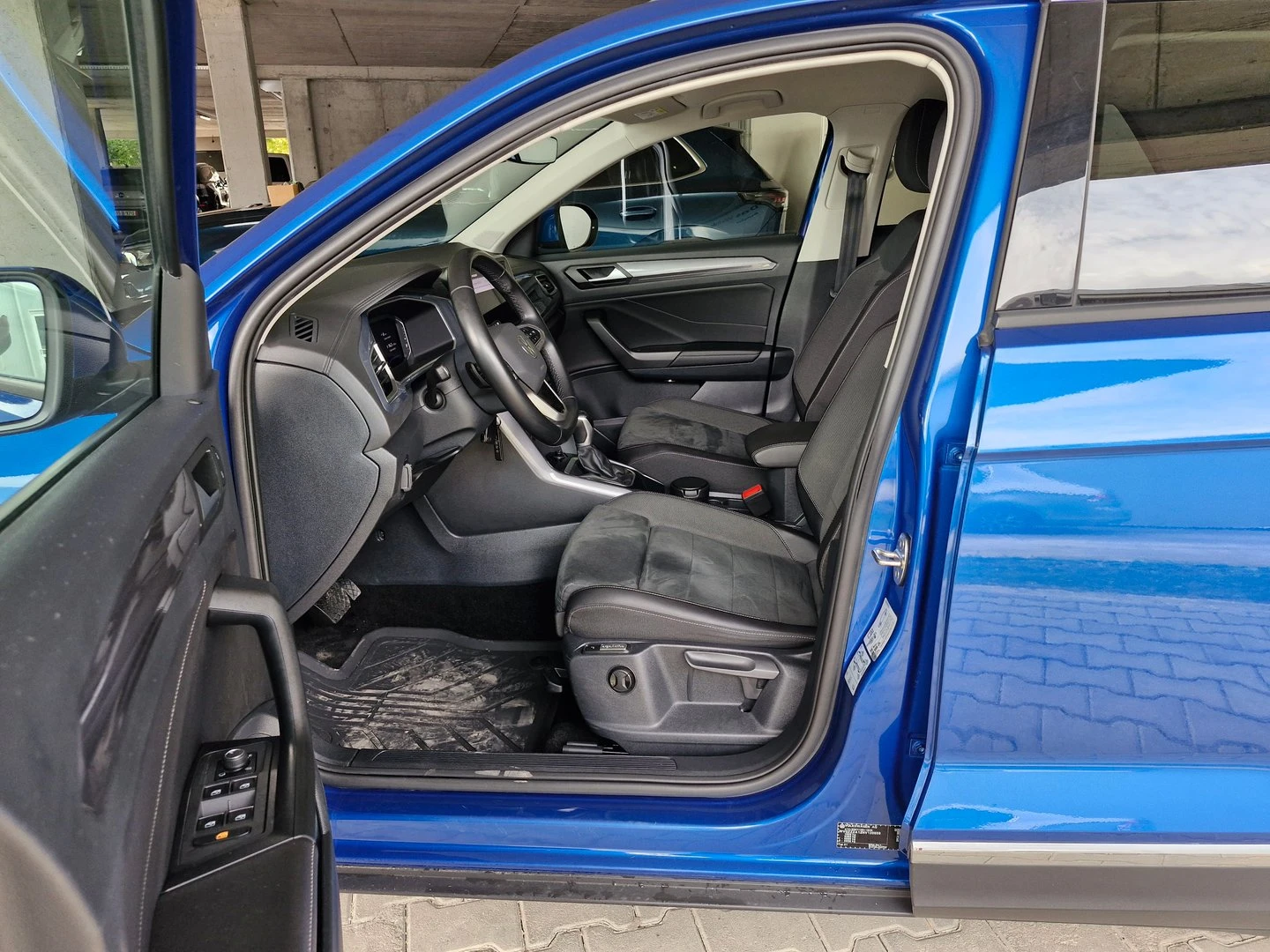 VW T-Roc VW T- Roc Style 1.5 TSI OPF DSG - изображение 5