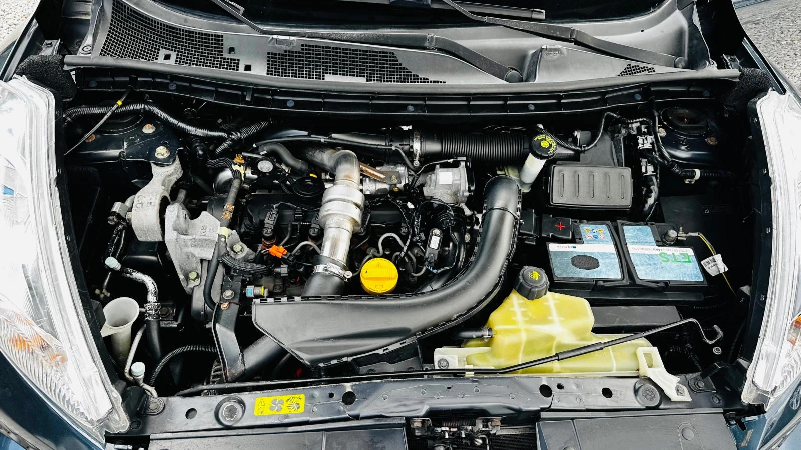 Nissan Juke 1.5dci-euro 5 Италия нави, снимка 12 - Автомобили и джипове - 52425498