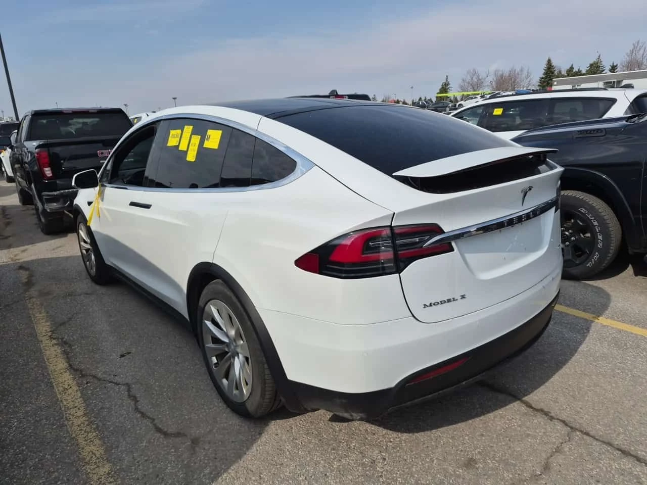 Tesla Model X 75D| PANO| KEYLESS GO| 2 КЛЮЧА| 7 МЕСТЕН| , снимка 4 - Автомобили и джипове - 54291925