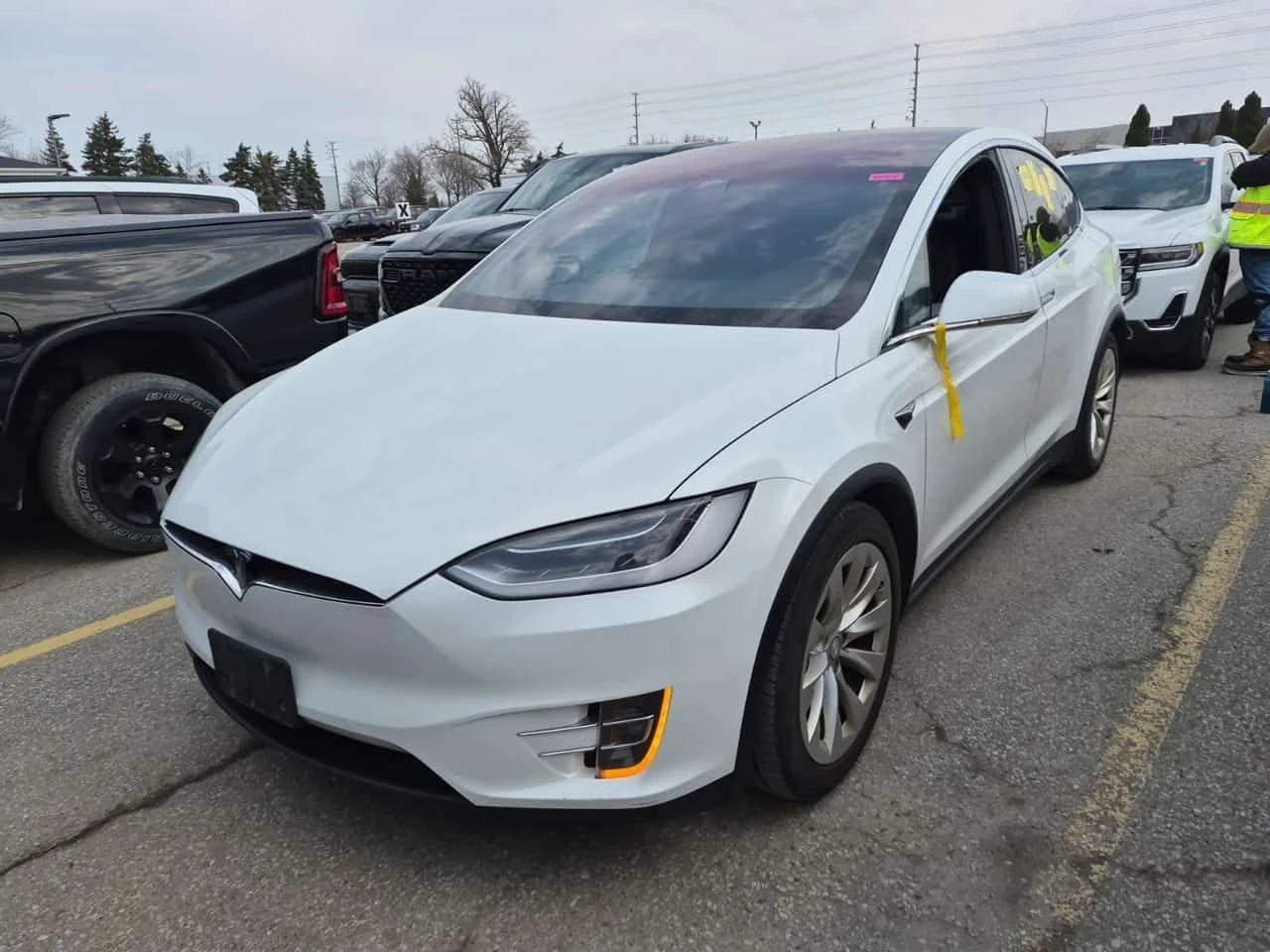 Tesla Model X 75D| PANO| KEYLESS GO| 2 КЛЮЧА| 7 МЕСТЕН| 