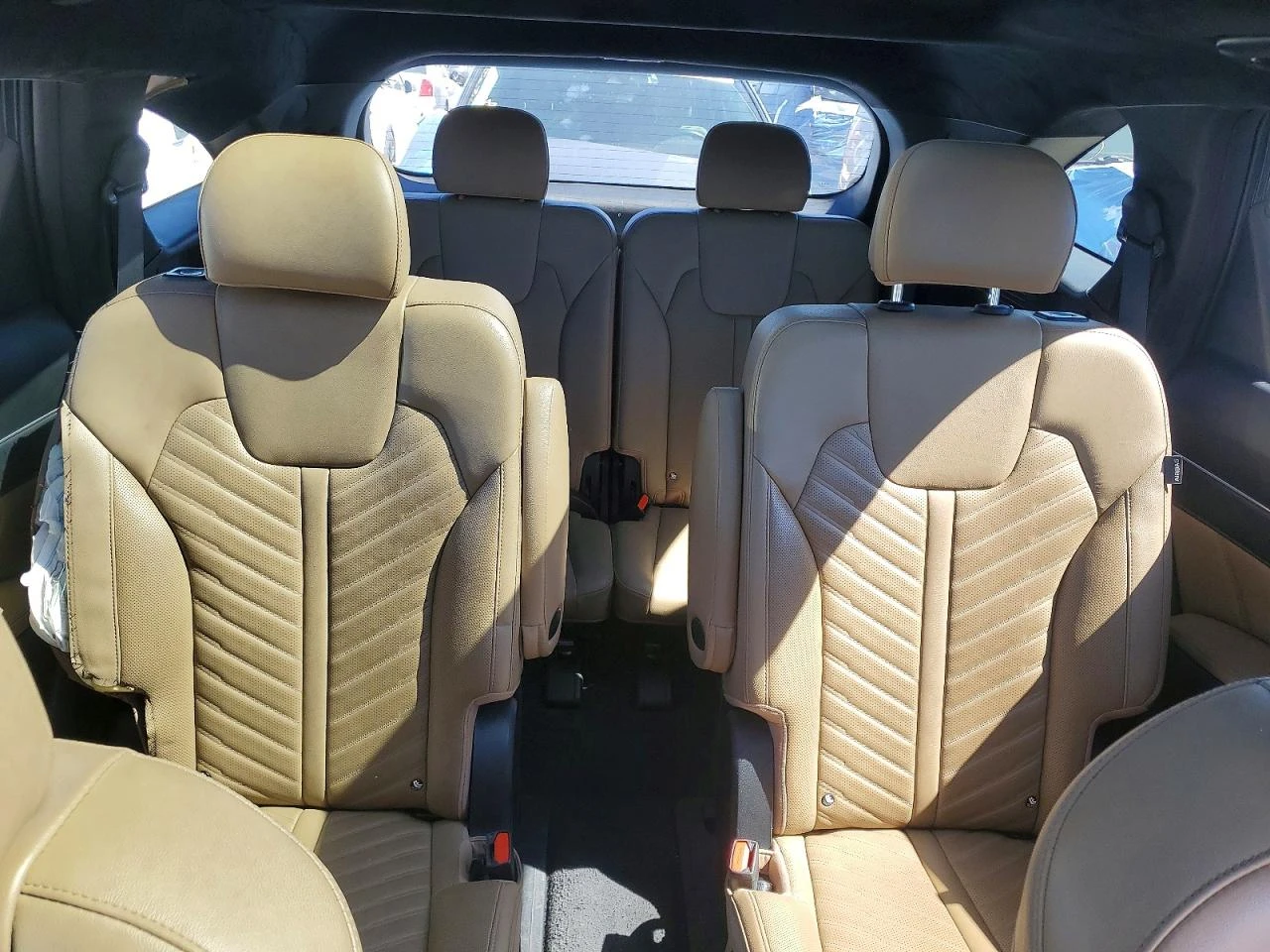 Kia Sorento  X-LINE SX PRESTIGE* ОБДУХ* ФУЛ* АВТОКРЕДИТ, снимка 10 - Автомобили и джипове - 54742197