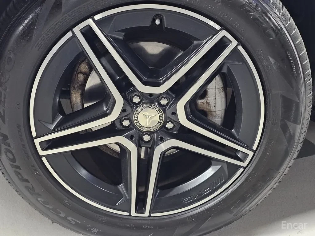 Mercedes-Benz GLE 300 AMG / 360 / ЛИЗИНГ , снимка 8 - Автомобили и джипове - 54841476