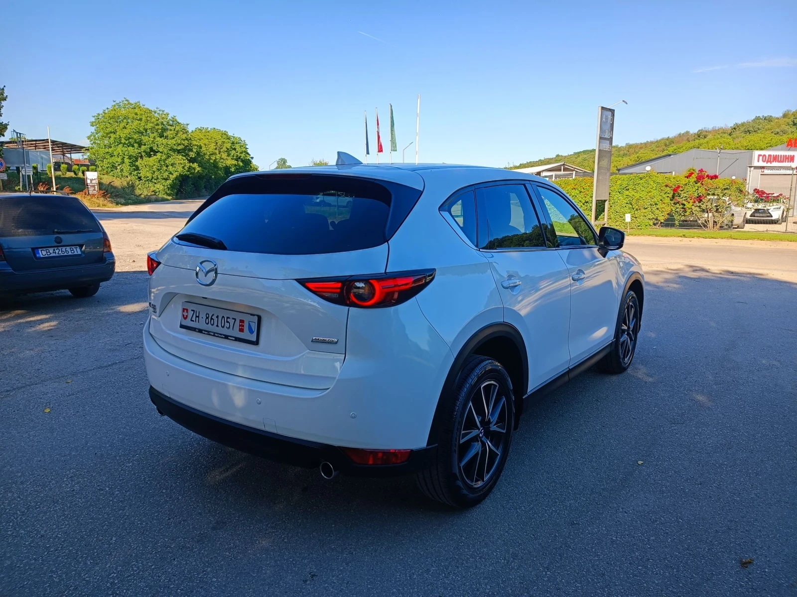 Mazda CX-5 2.5i-192кс-ШВЕЙЦАРИЯ-АВТОМАТ-4Х4-NAVI-KEYLESS, снимка 3 - Автомобили и джипове - 54902719