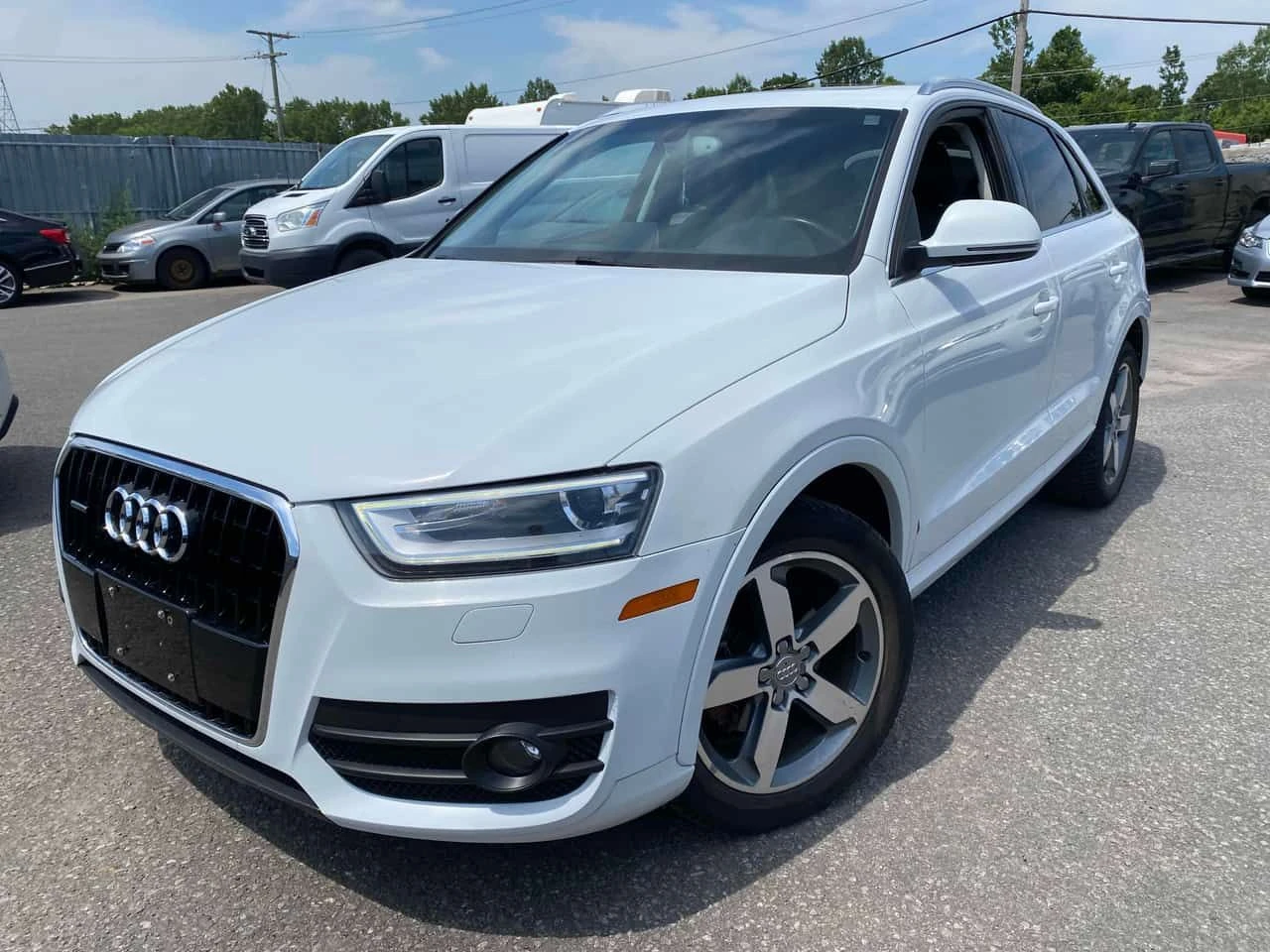 Audi Q3 * Progressiv * CARFAX * ЦЕНА ДО БГ