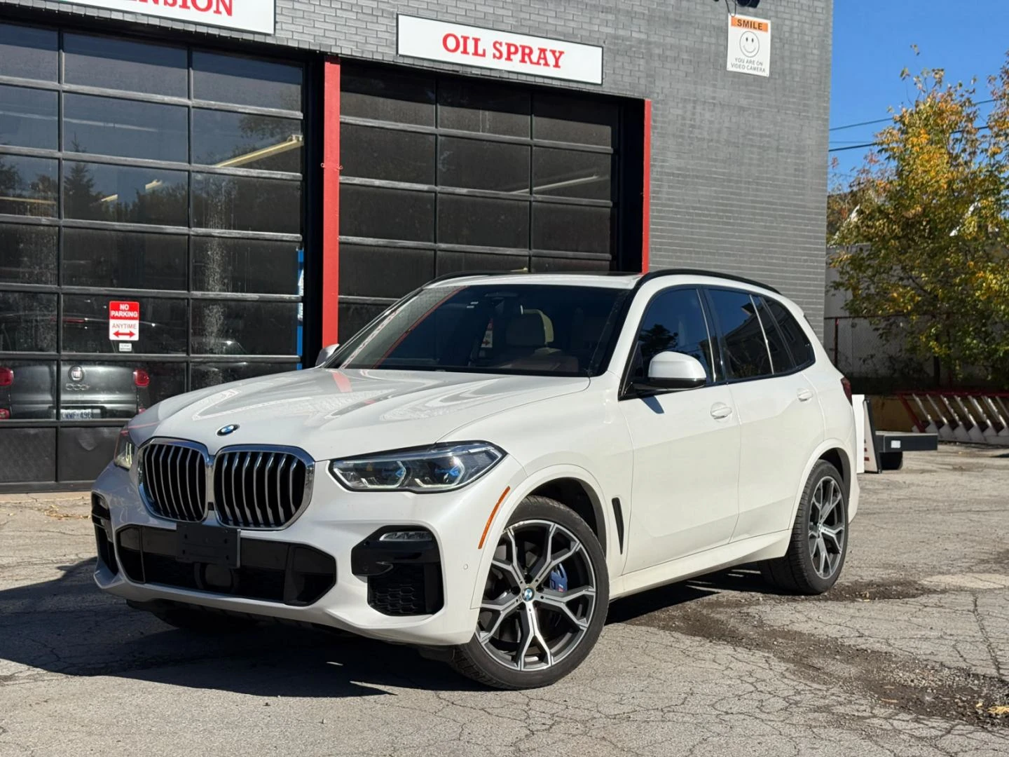 BMW X5 M-pkg| Distronic| Harman/Kardon| Soft-Close| Възду