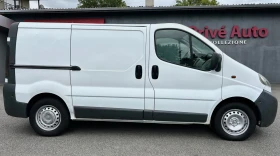 Opel Vivaro 2.5CDTI, 133HP, A/C, 6 СКОРОСТИ, снимка 8