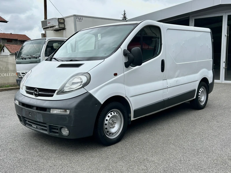 Opel Vivaro 2.5CDTI, 133HP, A/C, 6 СКОРОСТИ, снимка 3 - Бусове и автобуси - 47206427