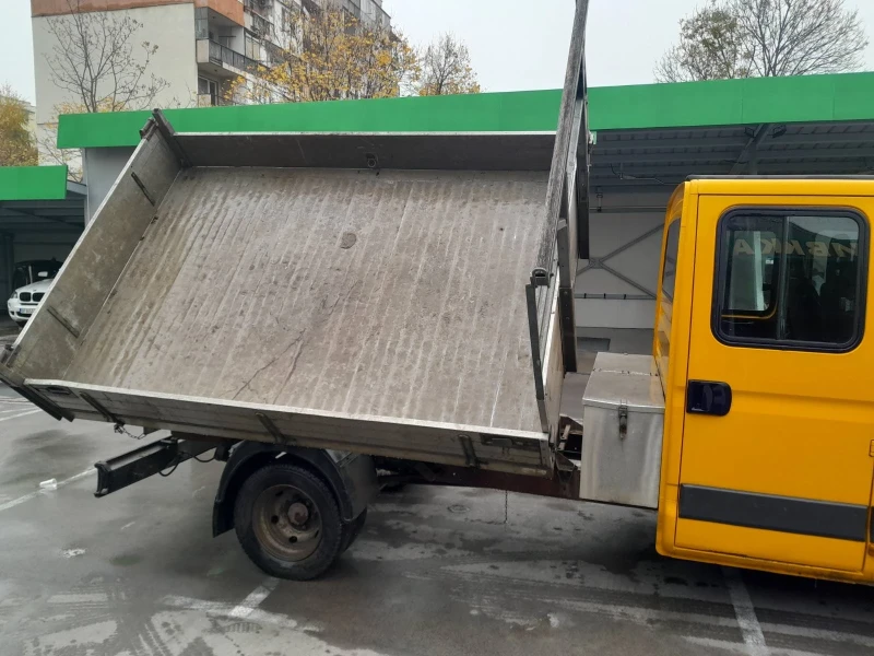 Iveco Daily, снимка 13 - Камиони - 48531239