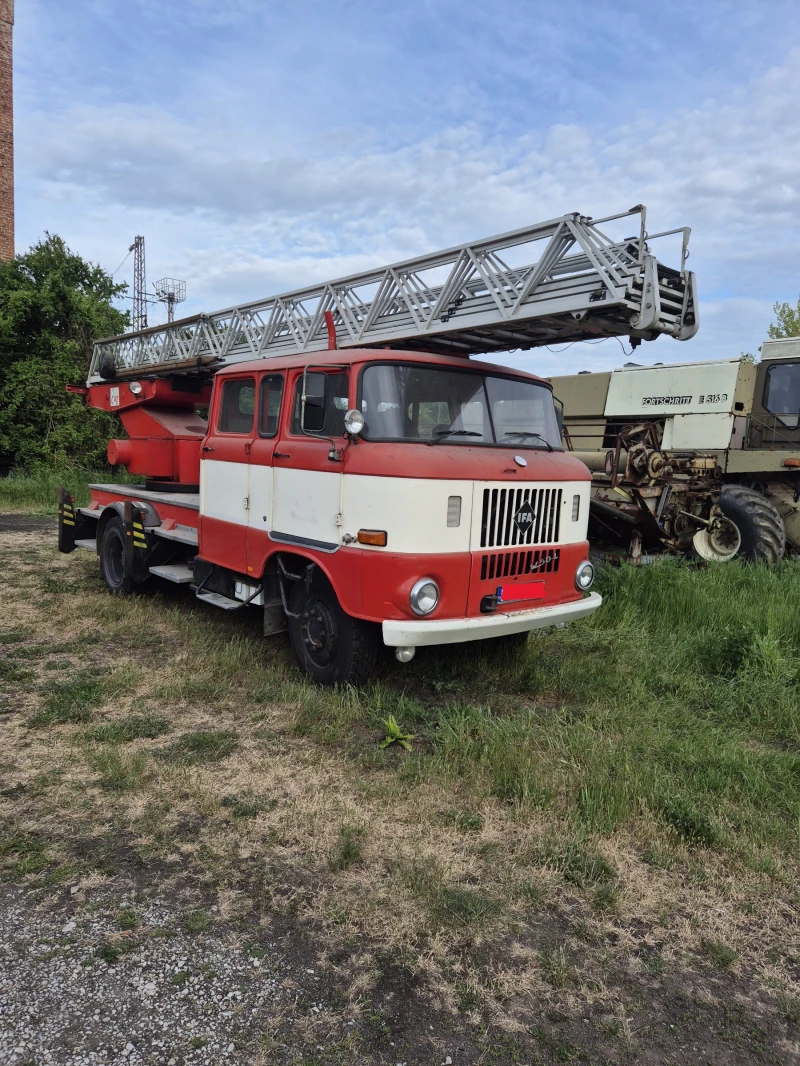 Ifa W Автостълба