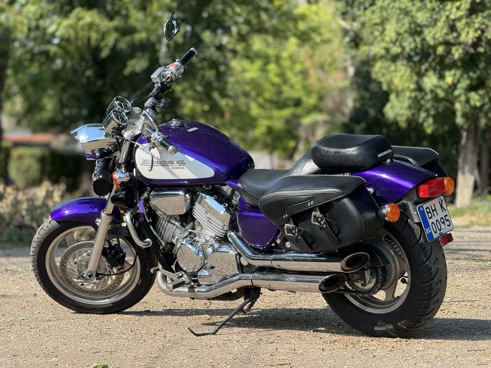 Honda Magna VF750 - изображение 4