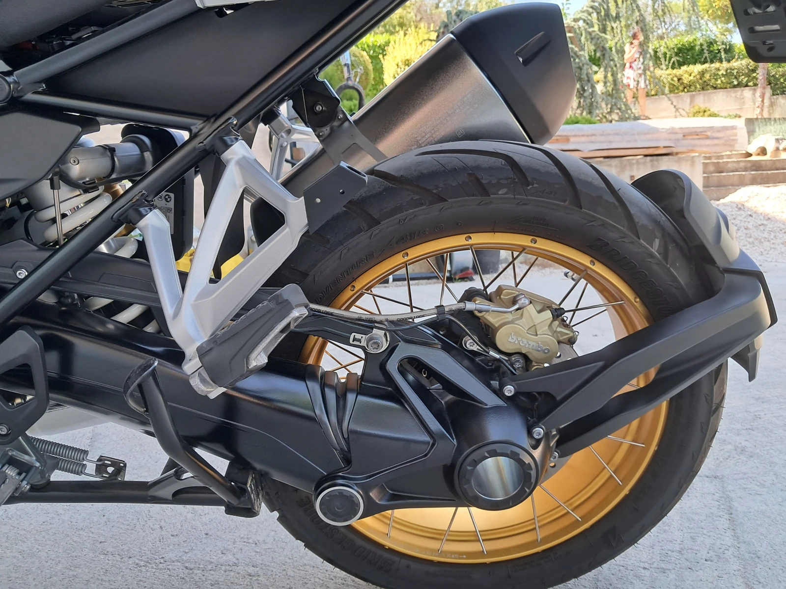 BMW R 1250 GS --1930 км-EXCLUSIVE Triple Black--НОВ, снимка 10 - Мотоциклети и мототехника - 55613247