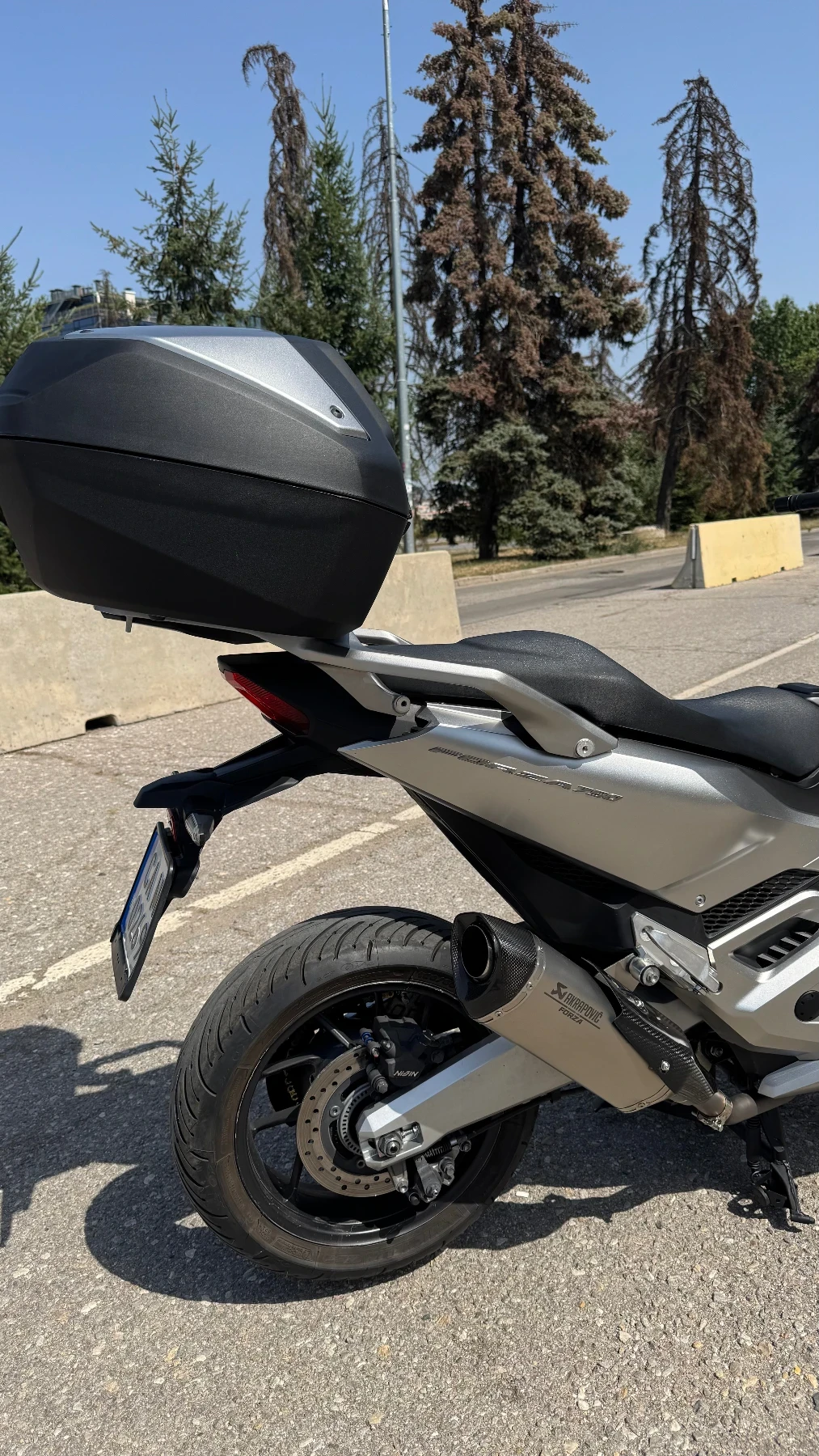 Honda Forza 750, снимка 9 - Мотоциклети и мототехника - 56075153