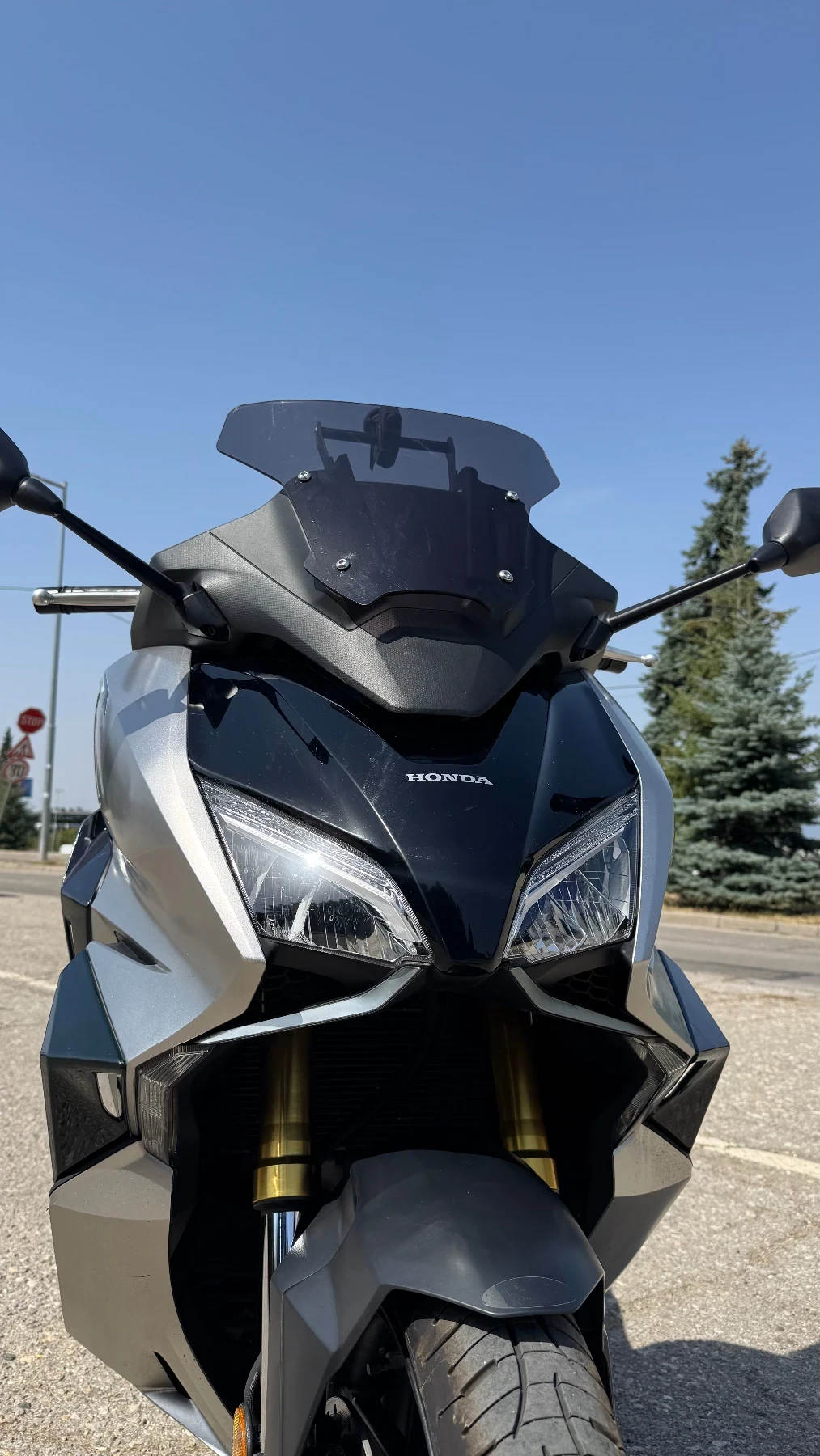 Honda Forza 750
