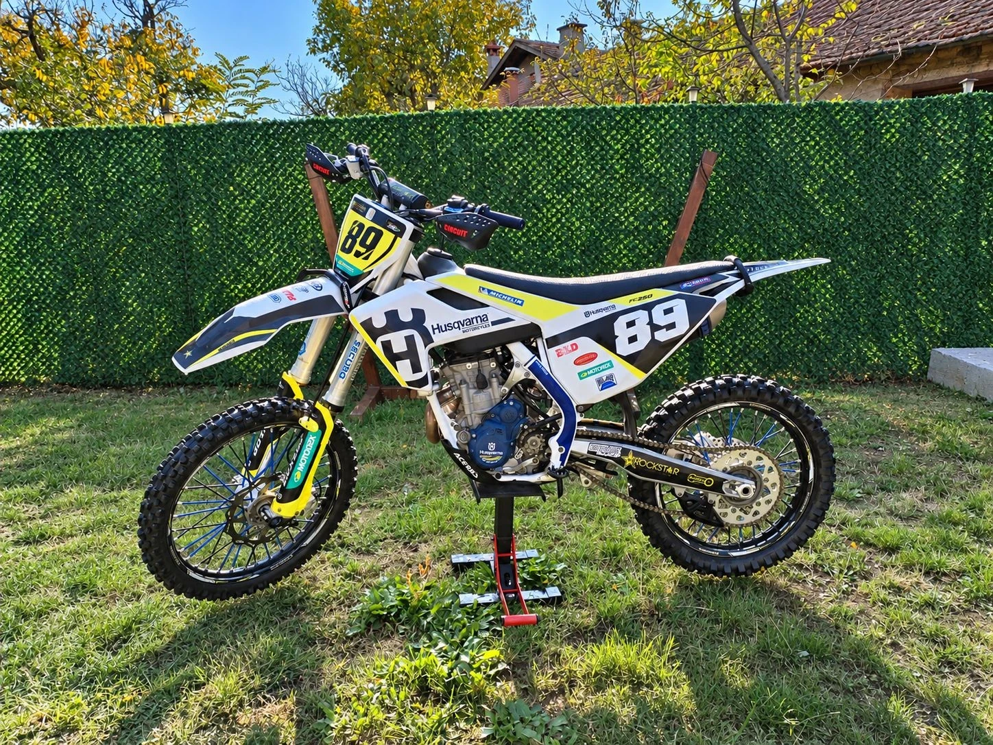 Husqvarna 250, снимка 5 - Мотоциклети и мототехника - 56642364