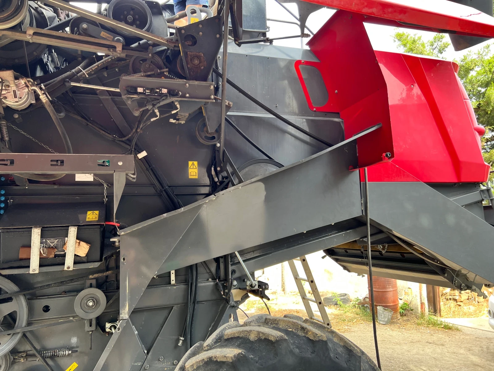 Комбайн Laverda M310 MCS, снимка 13 - Селскостопанска техника - 54110660