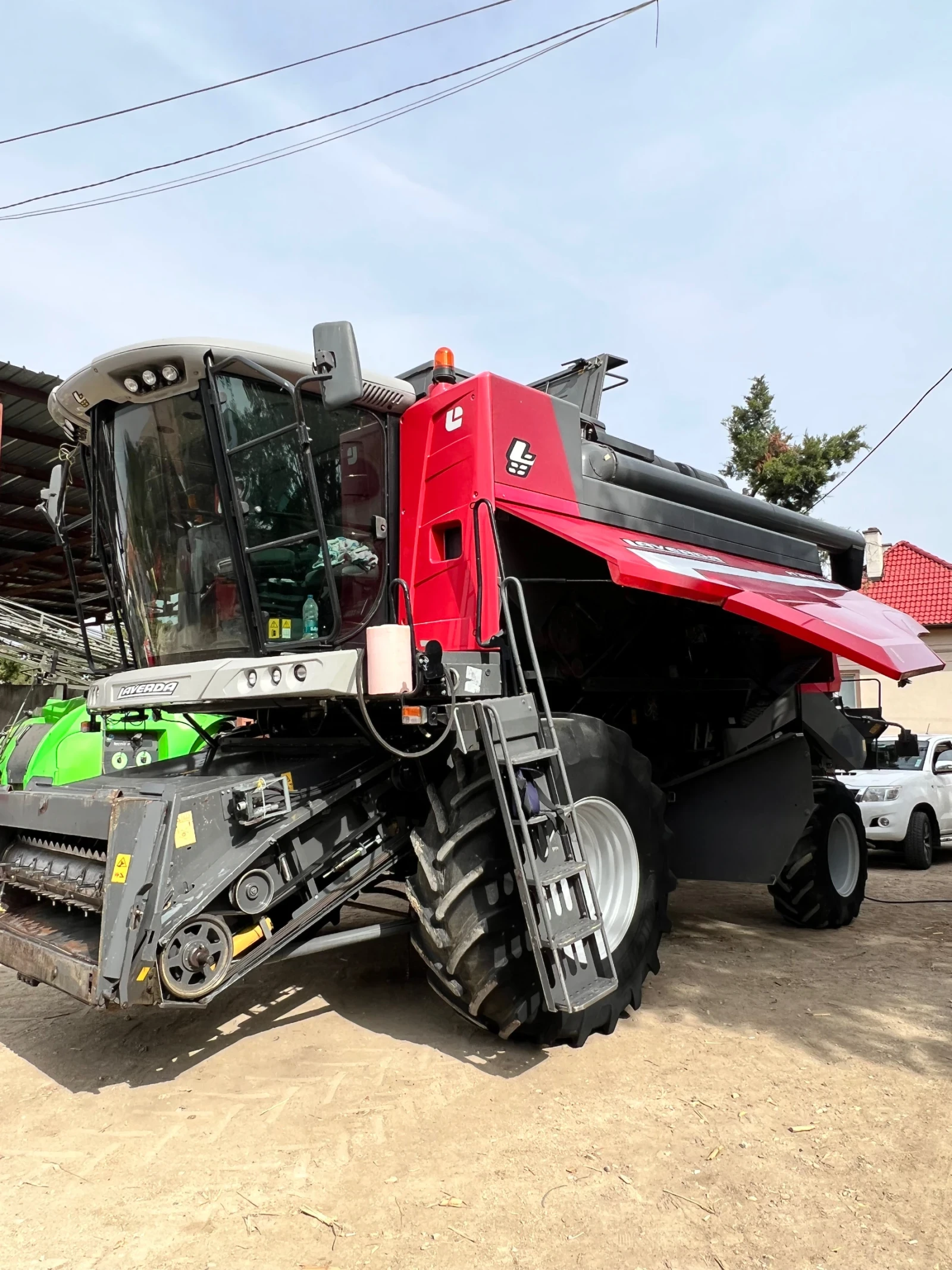 Комбайн Laverda M310 MCS, снимка 5 - Селскостопанска техника - 54110660