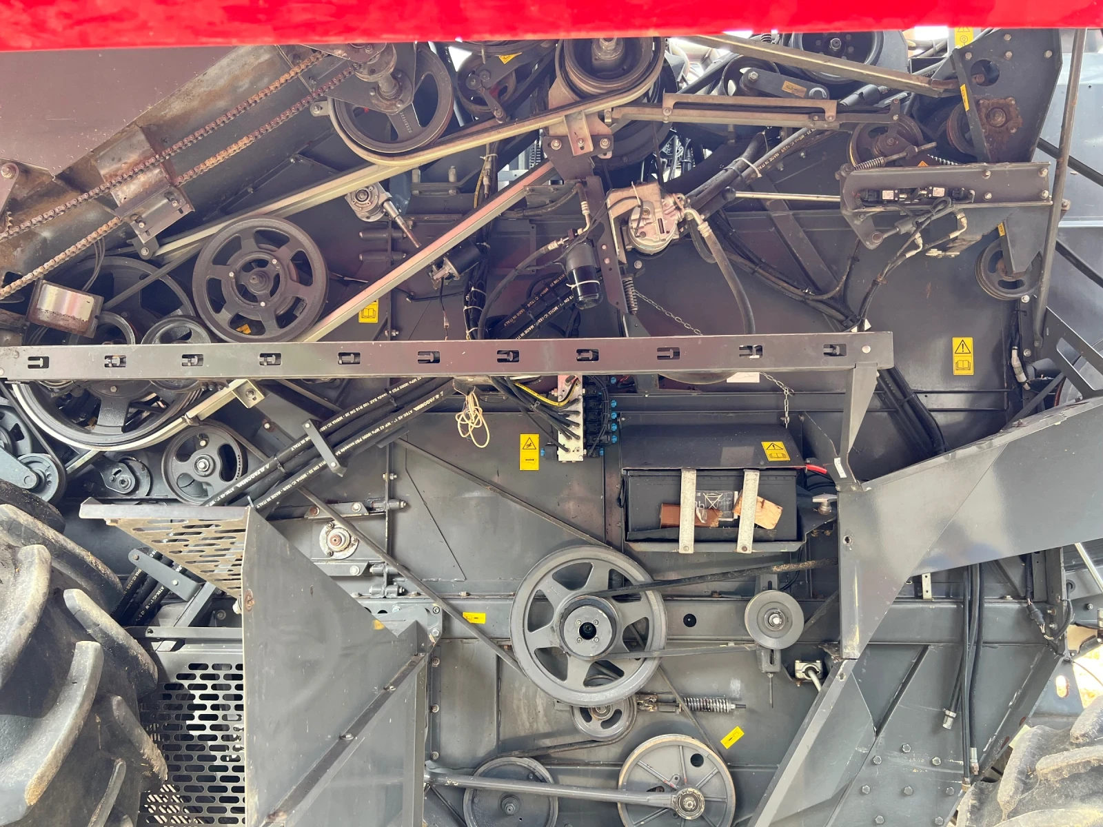 Комбайн Laverda M310 MCS, снимка 15 - Селскостопанска техника - 54110660