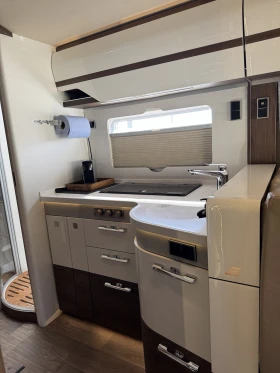 Кемпер HYMER / ERIBA B-Class Masterline 880, снимка 6