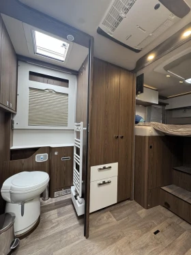 Кемпер HYMER / ERIBA B-Class Masterline 880, снимка 8