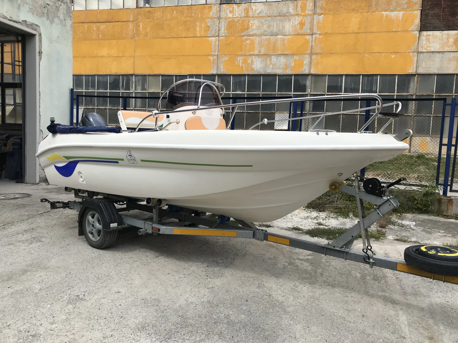 Моторна яхта T.A. Mare, снимка 4 - Воден транспорт - 55905465