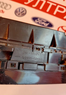 55900-02C60  панел климатроник Toyota Auris E180   5590002C60  75H695, снимка 8