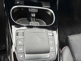 Mercedes-Benz A 35 AMG/CARFAX/DISTRONIC/КЛИП НА МОТОРА , снимка 15