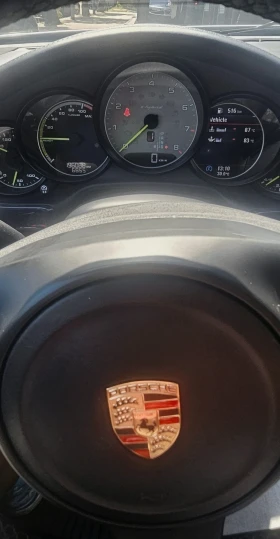 Porsche Panamera GTS , снимка 8