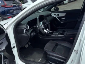 Mercedes-Benz A 35 AMG/CARFAX/DISTRONIC/КЛИП НА МОТОРА  | Auto.bg — изображение 5