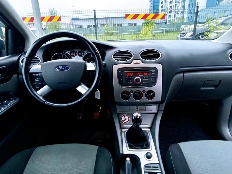 Ford Focus 1.6i duratec, снимка 7 - Автомобили и джипове - 45358397