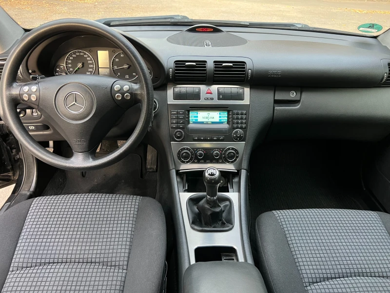 Mercedes-Benz C 200 Kompresso, снимка 1 - Автомобили и джипове - 48270303