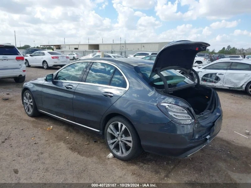 Mercedes-Benz C 300, снимка 6 - Автомобили и джипове - 48809260