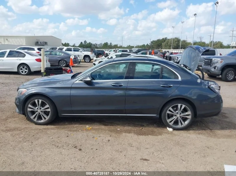 Mercedes-Benz C 300, снимка 5 - Автомобили и джипове - 48809260