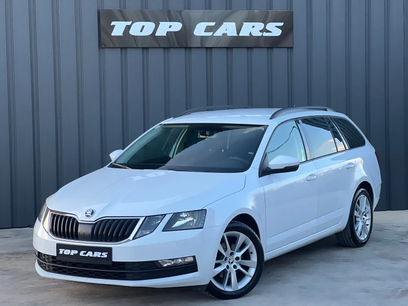 Skoda Octavia 2.0 TDI DSG ДИГИТАЛНО ТАБЛО КАМЕРА , снимка 1 - Автомобили и джипове - 48871520