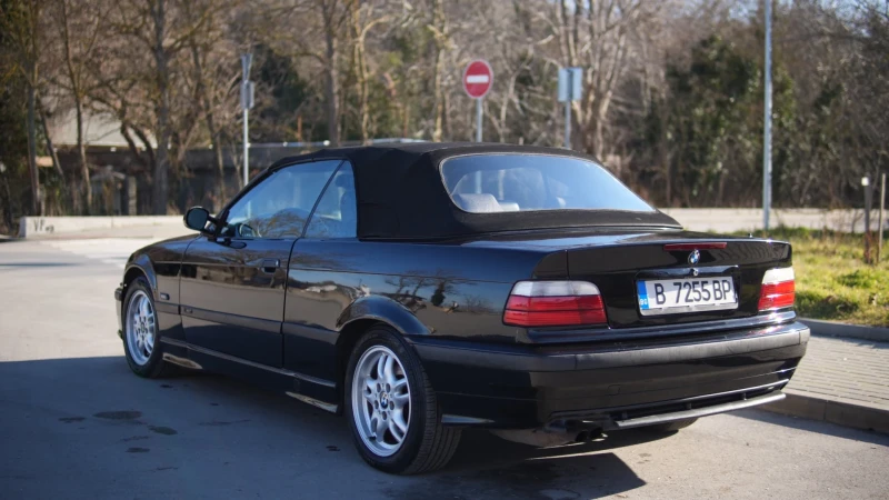 BMW 325 E36 CABRIO, снимка 3 - Автомобили и джипове - 48881796