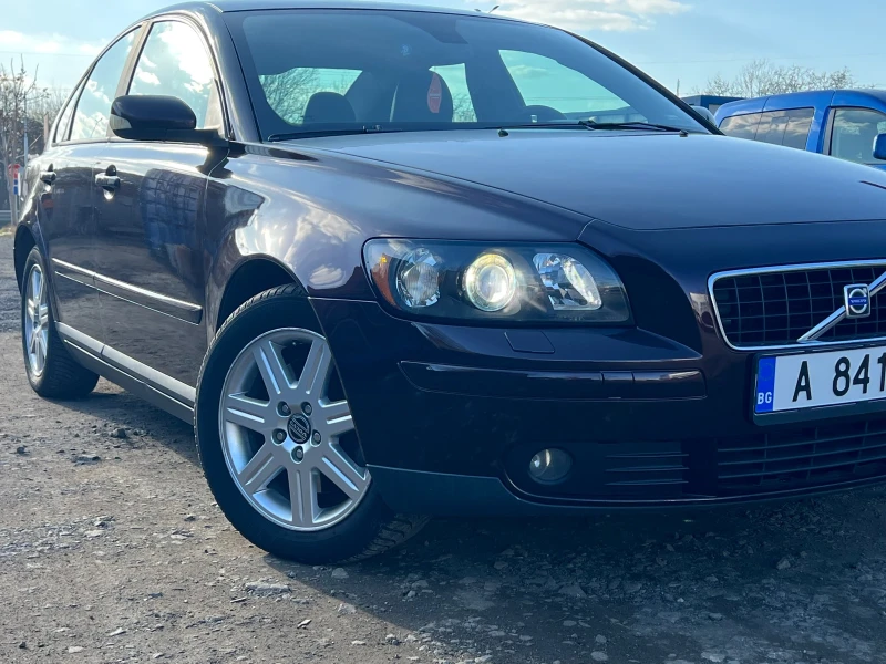 Volvo S40, снимка 1 - Автомобили и джипове - 49071979