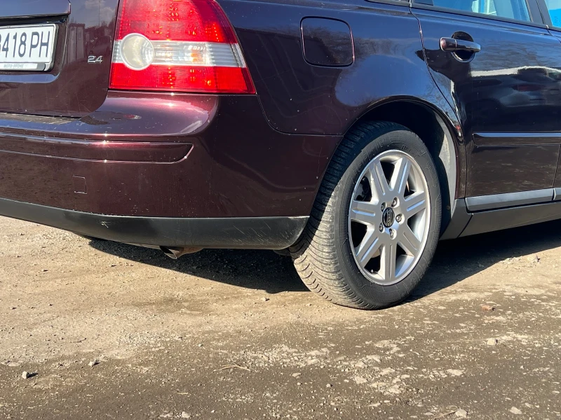 Volvo S40, снимка 3 - Автомобили и джипове - 49071979