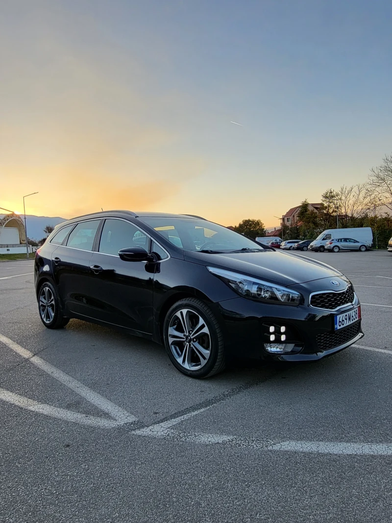 Kia Ceed GT LINE/EURO6/Automatic, снимка 2 - Автомобили и джипове - 49319669