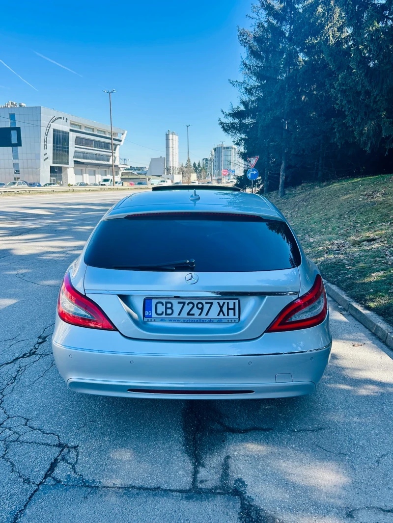 Mercedes-Benz CLS 350 (Перфектния семеен автомобил), снимка 4 - Автомобили и джипове - 49392055