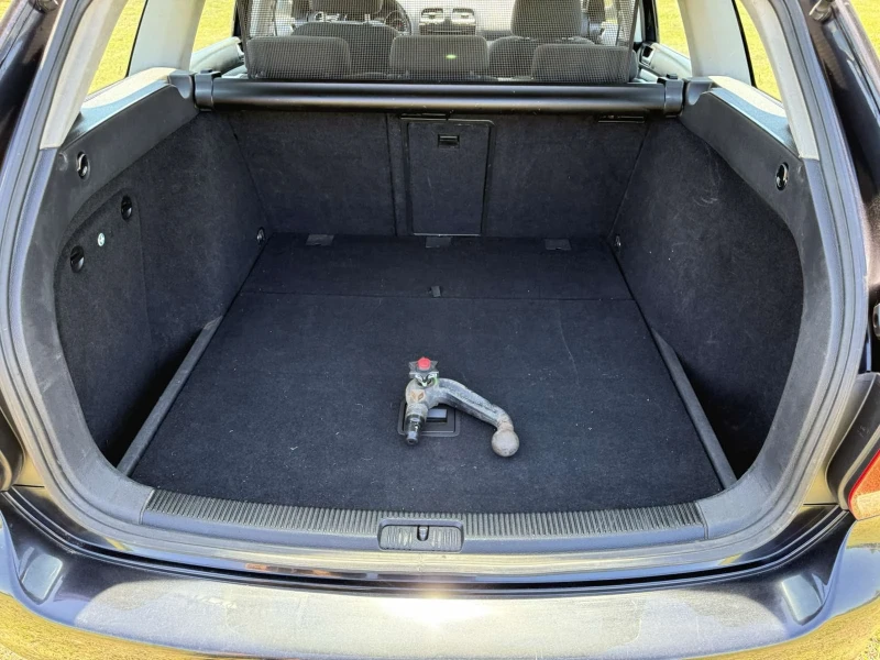 VW Golf 2000 tdi dsg, снимка 11 - Автомобили и джипове - 50425474