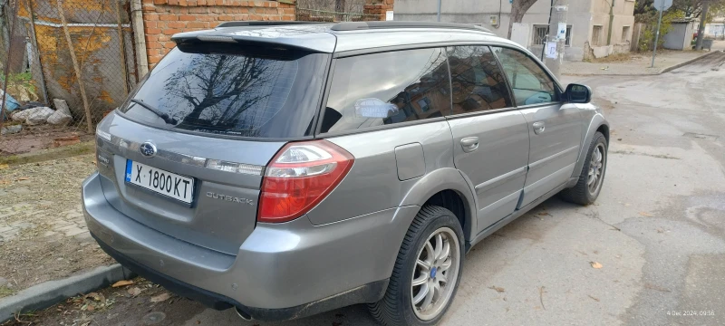 Subaru Outback H6 3.0, снимка 3 - Автомобили и джипове - 51473875