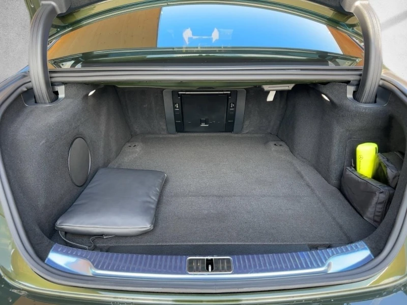 Mercedes-Benz S 63 AMG E-PERFORMANCE/CERAMIC/DESIGNO/BURM 4D/TV/PANO/360/, снимка 13 - Автомобили и джипове - 51876227