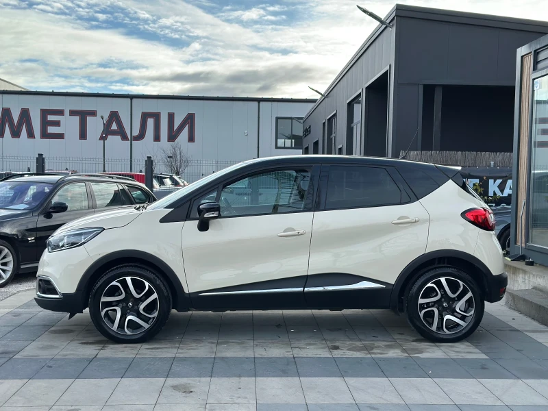 Renault Captur * КАМЕРА* НАВИГАЦИЯ* С.История* 2017г.* , снимка 6 - Автомобили и джипове - 52877580