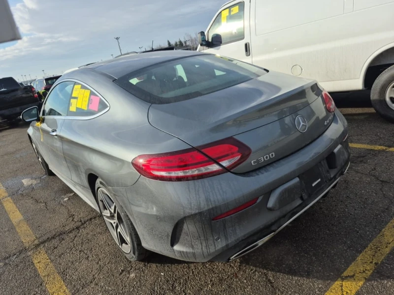 Mercedes-Benz C 300 * CARFAX * ЦЕНА ДО БГ, снимка 4 - Автомобили и джипове - 52878594