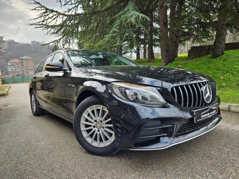 Mercedes-Benz C 180 AMG LINE /7G-TRONIC PLUS/DISTRONIC/CARBON/F1, снимка 3 - Автомобили и джипове - 53404627