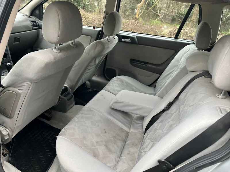 Opel Astra 1.6i, снимка 6 - Автомобили и джипове - 53461179