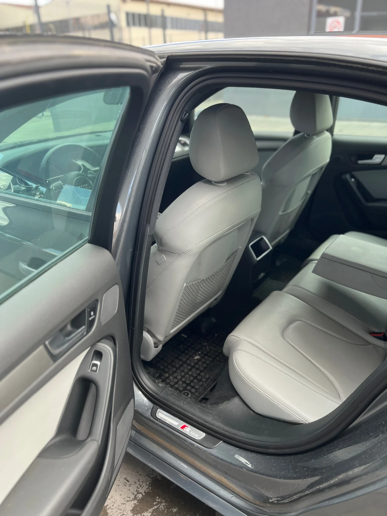 Audi A4 2.0 tfsi Quattro/S-line ZF 8 | Mobile.bg — изображение 12