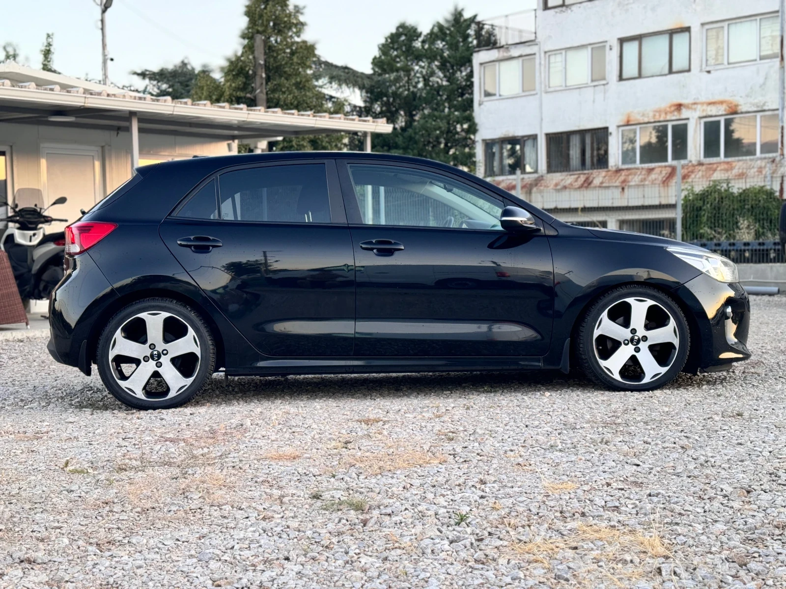 Kia Rio 1.4crdi face/navi/pdc/lane/camera/full - изображение 7