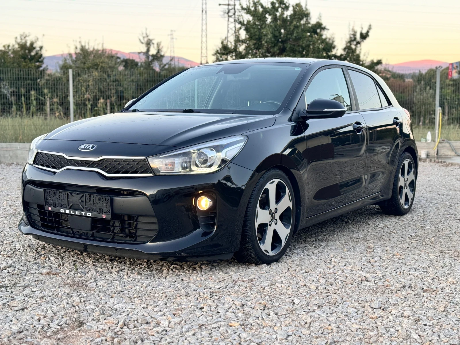 Kia Rio 1.4crdi face/navi/pdc/lane/camera/full - изображение 2