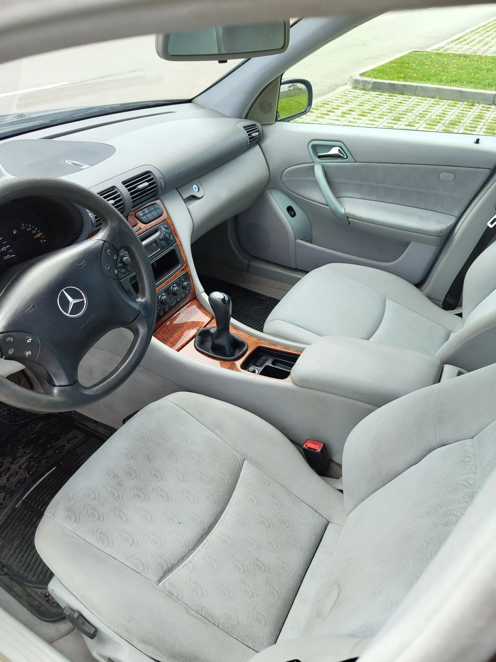 Mercedes-Benz C 220 2.2 CDI - изображение 6